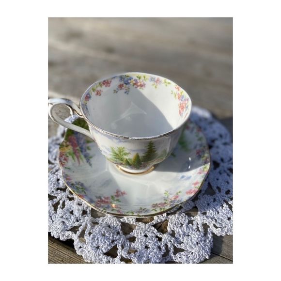 Royal Albert Kentish Rockery Teacup & Saucer China - Picture 3 of 11